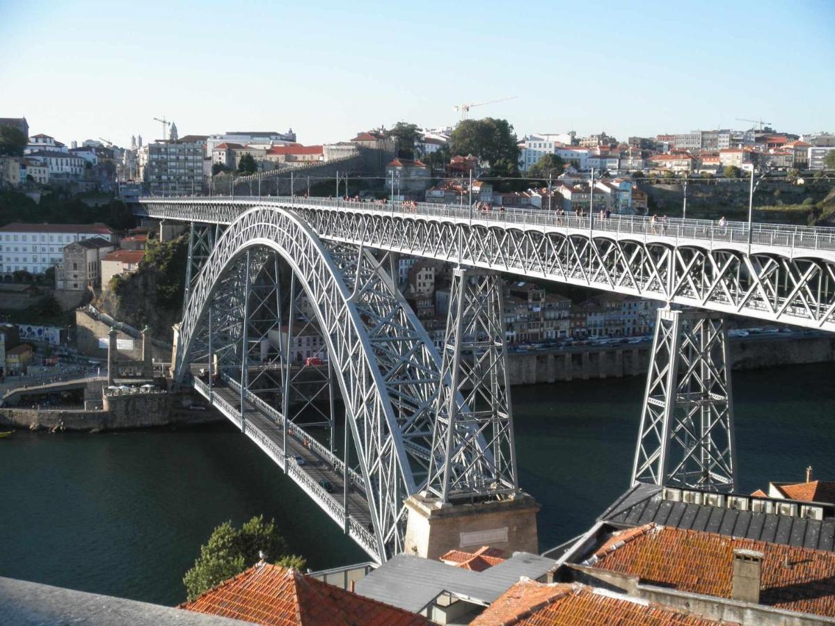 Golden & Blue House O Seu Novo Espaco No Porto Eksteriør bilde